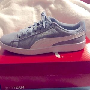 New Puma Women Suede Sneaker